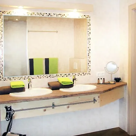 Wiesennest פוגנברג